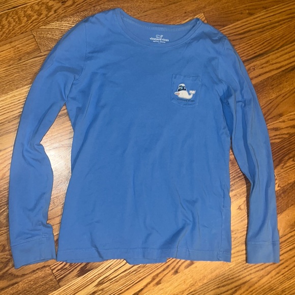 Vineyard Vines holiday long sleeve T-shirt - Picture 2 of 6